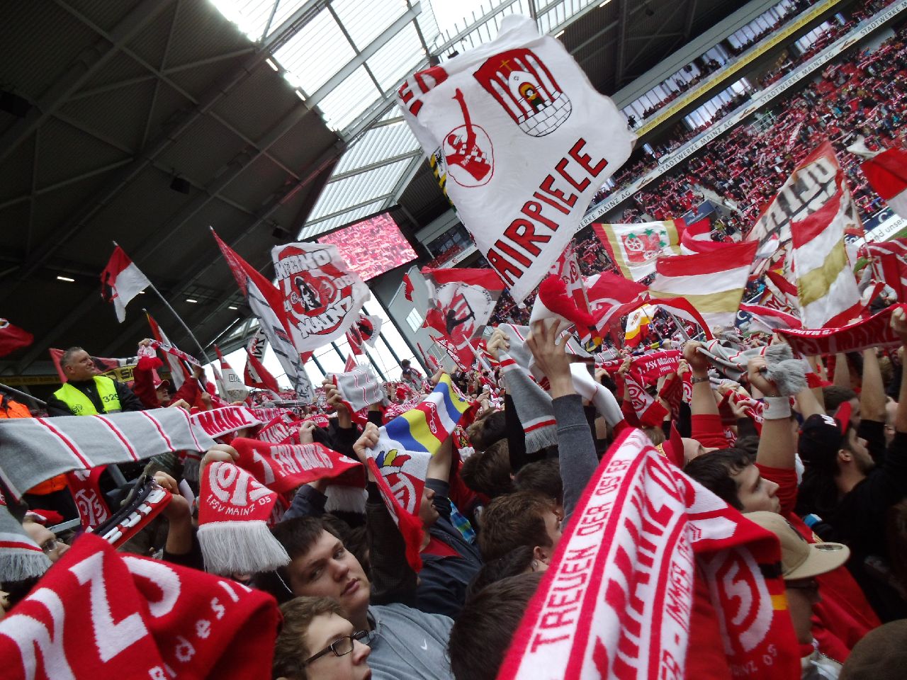 FSV-Mainz-vs-Hamburger-SV 2013